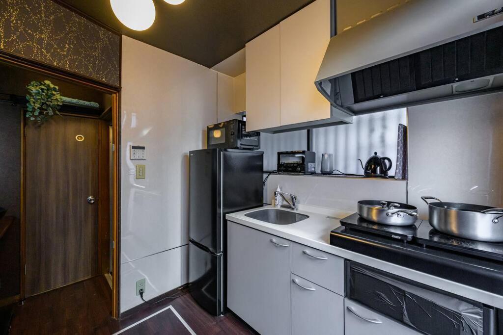 Premier Suite Nishiazabu Roppongi Front โตเกียว ภายนอก รูปภาพ
