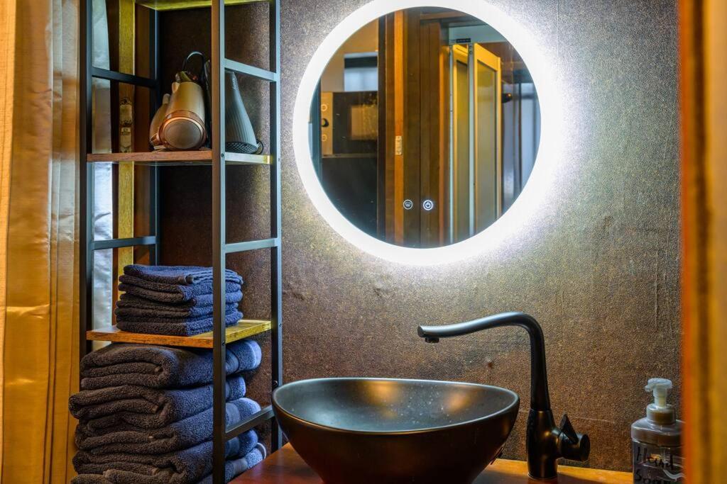 Premier Suite Nishiazabu Roppongi Front โตเกียว ภายนอก รูปภาพ