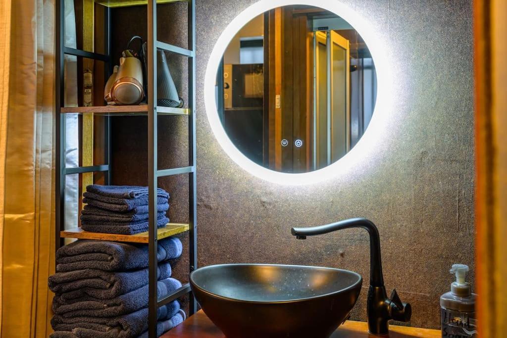 Premier Suite Nishiazabu Roppongi Front โตเกียว ภายนอก รูปภาพ